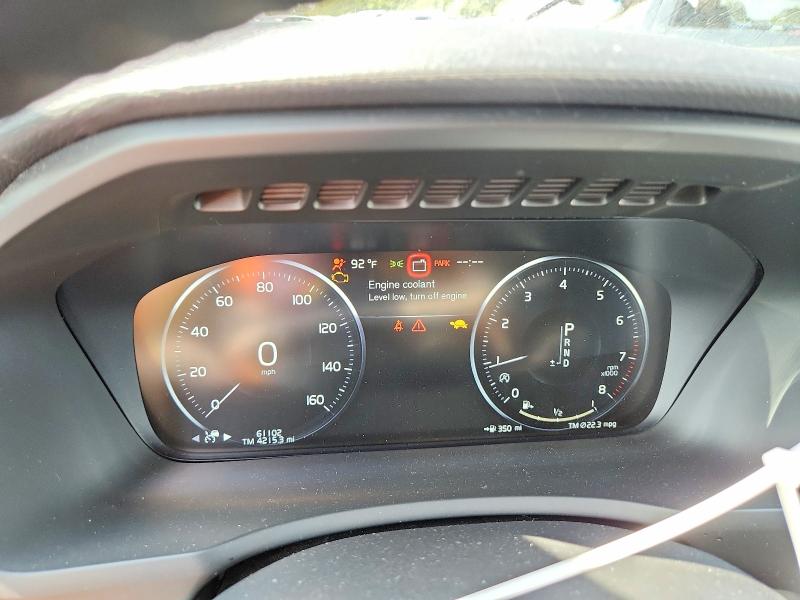 Photo 9 from auction – 2018 VOLVO XC90 with VIN YV4102PK5J1385569