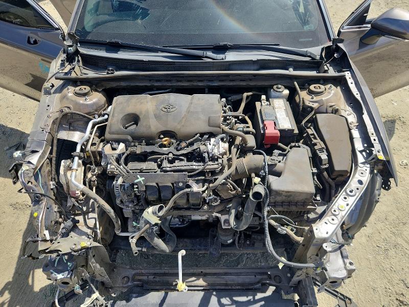 Снимка 11 от търг – 2022 TOYOTA CAMRY с VIN 4T1G11AK0NU680544