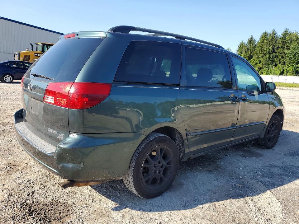 Photo 3 from auction – 2005 TOYOTA SIENNA with VIN 5TDBA23C95S039102
