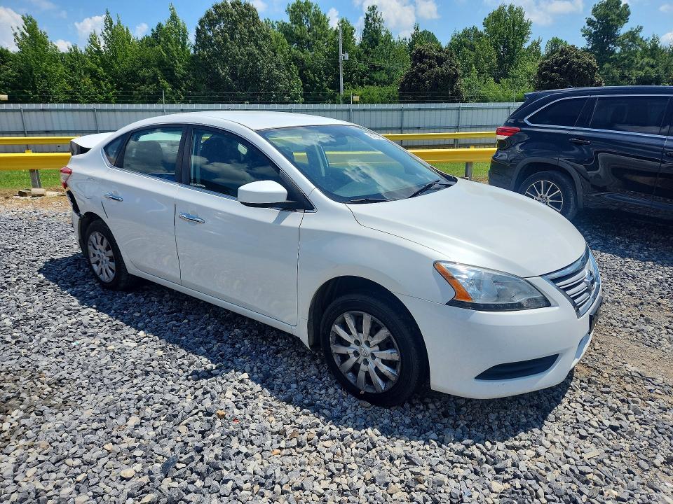 Photo 4 from auction – 2014 NISSAN SENTRA with VIN 3N1AB7AP0EL622954