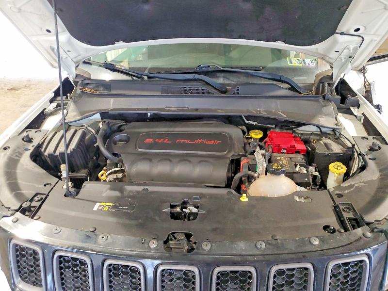 Photo 12 from auction – 2021 JEEP COMPASS with VIN 3C4NJDDB0MT561166