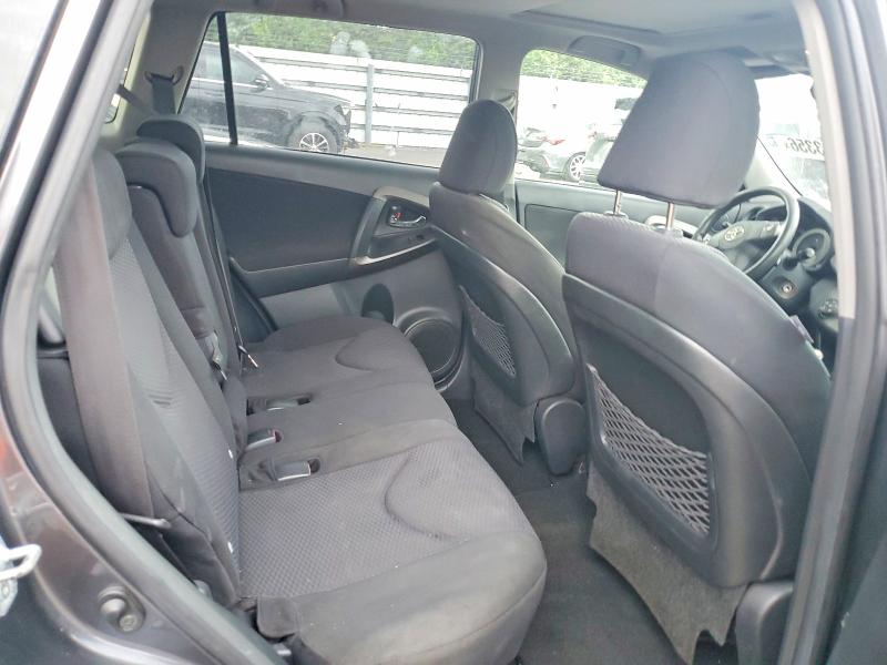 Photo 11 from auction – 2010 TOYOTA RAV4 with VIN JTMWF4DV6A5027066
