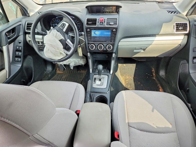 Photo 8 from auction – 2017 SUBARU FORESTER with VIN JF2SJAGC7HH584598