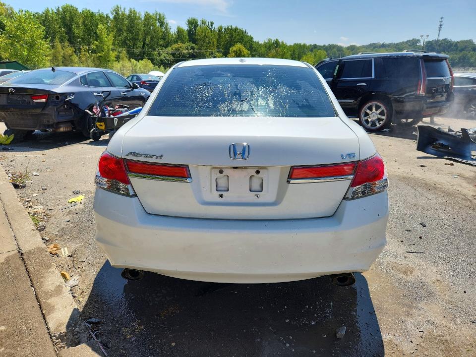 Photo 6 from auction – 2012 HONDA ACCORD with VIN 1HGCP3F88CA029849