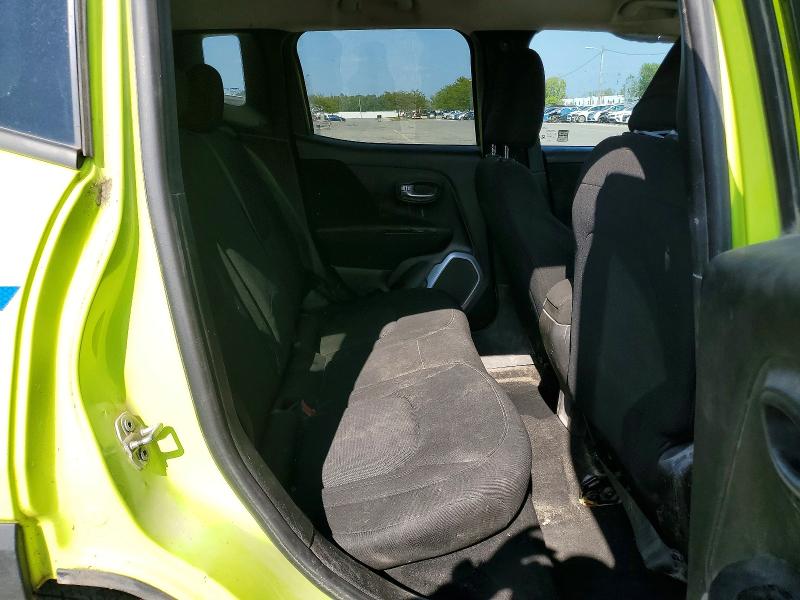 Photo 11 from auction – 2018 JEEP RENEGADE with VIN ZACCJBAB5JPJ15983