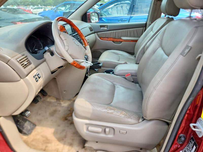 Photo 7 from auction – 2010 TOYOTA SIENNA with VIN 5TDDK4CC3AS030469
