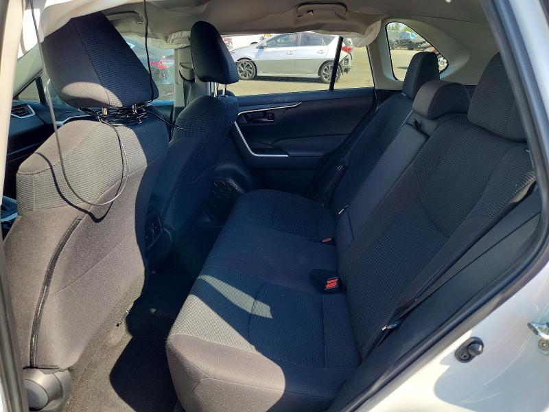 Photo 10 from auction – 2023 TOYOTA RAV4 with VIN 2T3K1RFV3PW297669