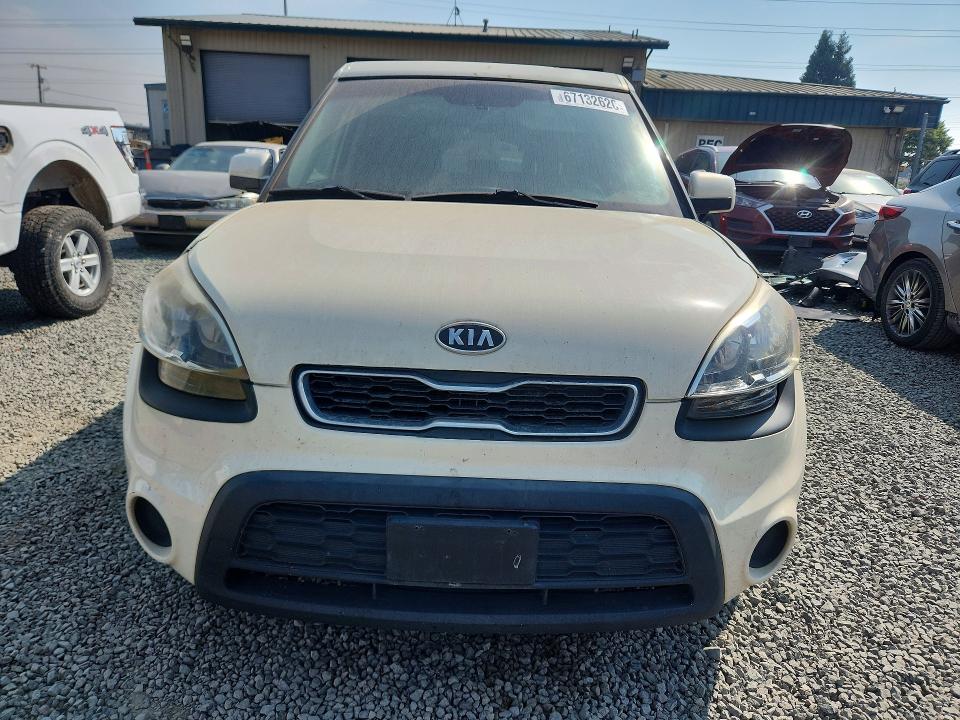 Снимка 5 от търг – 2013 KIA SOUL с VIN KNDJT2A50D7773792