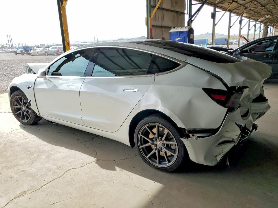 Photo 2 from auction – 2018 TESLA MODEL 3 with VIN 5YJ3E1EA2JF162611
