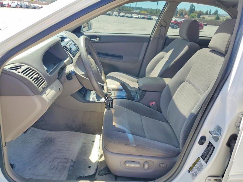 Photo 7 from auction – 2005 TOYOTA CAMRY with VIN 4T1BE32K15U404284