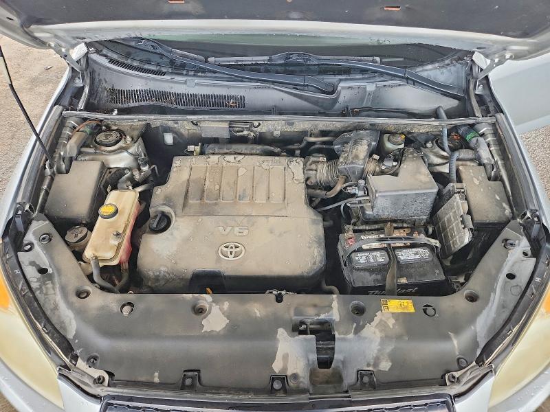 Photo 11 from auction – 2010 TOYOTA RAV4 with VIN JTMBK4DVXAD017740