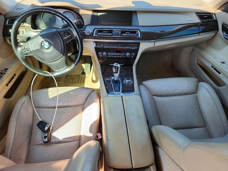Photo 8 from auction – 2010 BMW 750 with VIN WBAKC6C55ACL67838