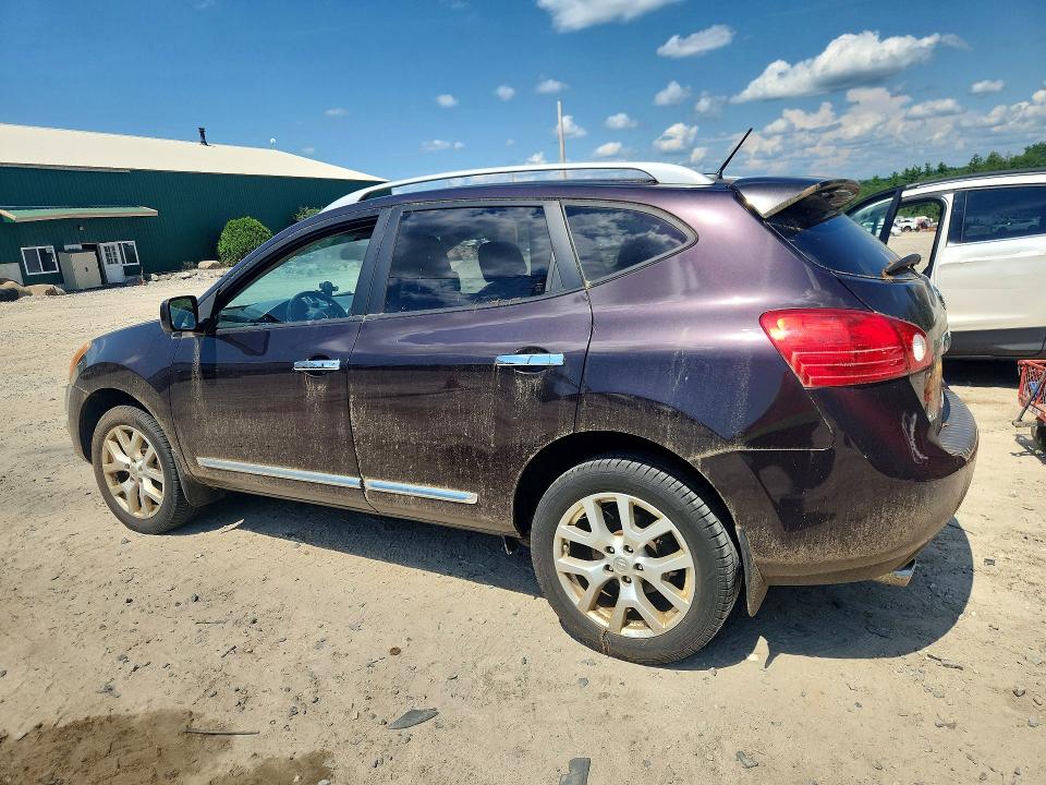 Photo 2 from auction – 2013 NISSAN ROGUE with VIN JN8AS5MV6DW646572