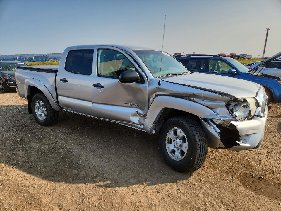 Photo 4 from auction – 2013 TOYOTA TACOMA with VIN 5TFLU4EN6DX079314