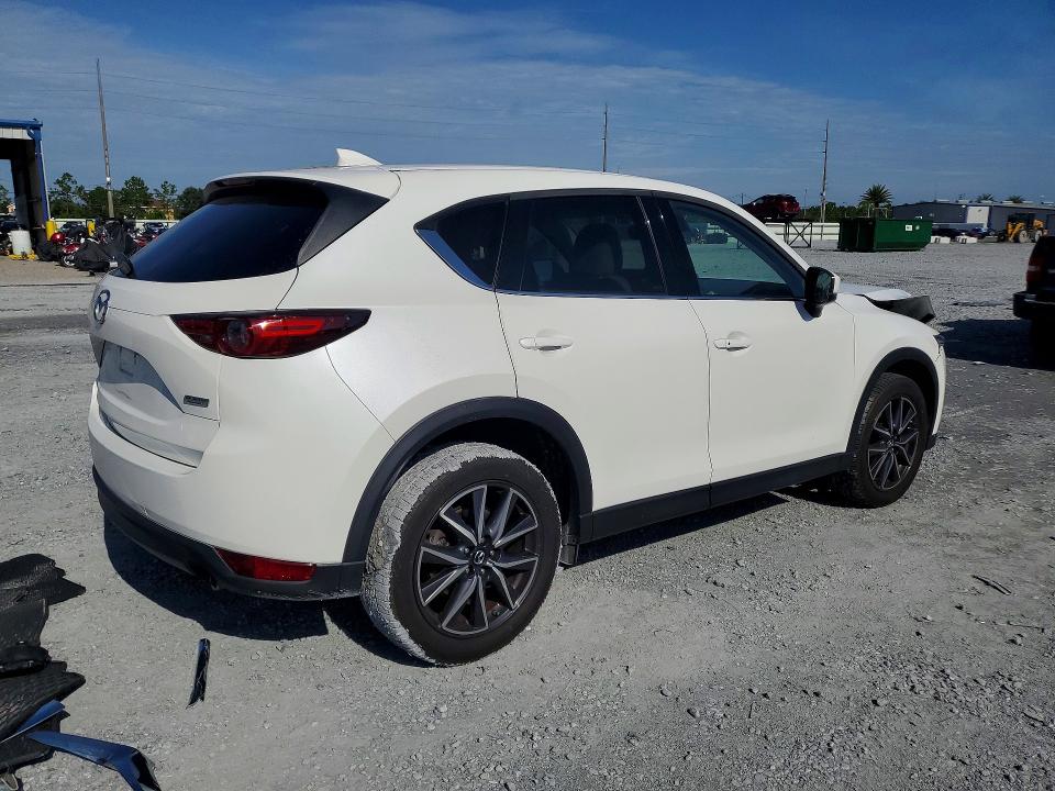 Фото 3 с аукциона – 2018 MAZDA CX-5 с VIN JM3KFBDM4J0436293
