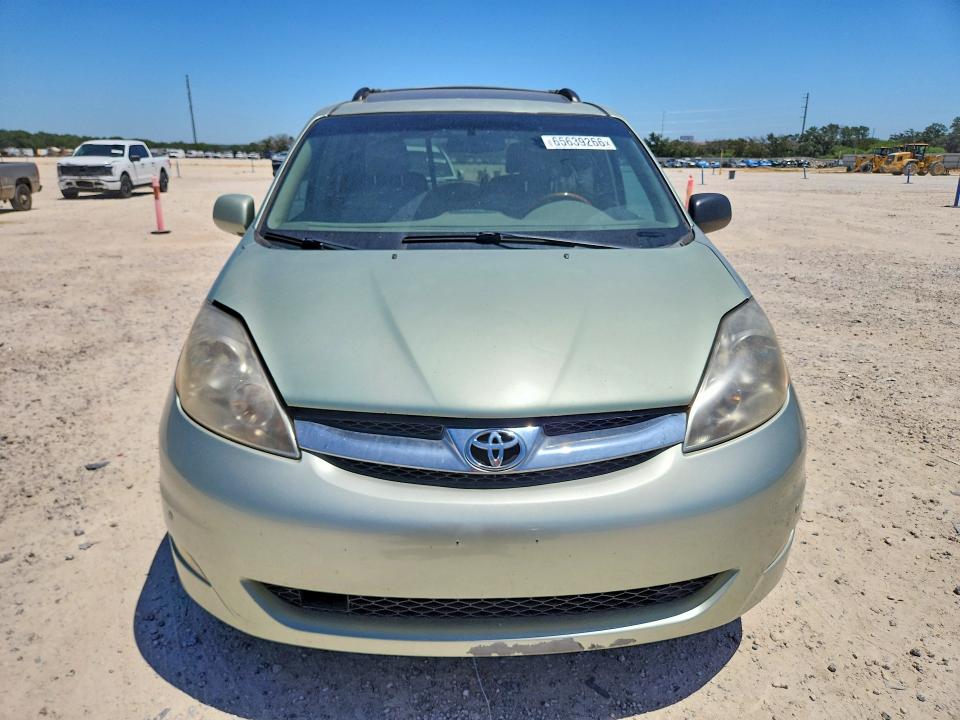 Photo 5 from auction – 2007 TOYOTA SIENNA with VIN 5TDZK22C57S007439
