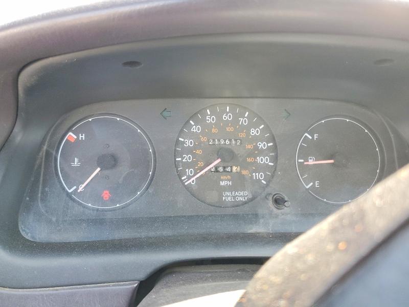 Photo 9 from auction – 1994 TOYOTA COROLLA with VIN 1NXAE09B5RZ219032