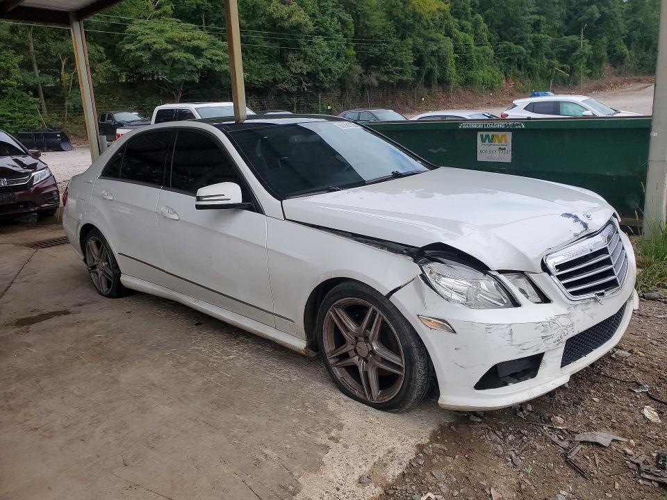 Photo 4 from auction – 2013 MERCEDES-BENZ E with VIN WDDHF5KB3DA684853