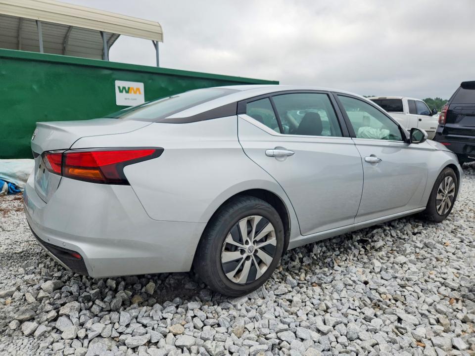 Photo 3 from auction – 2023 NISSAN ALTIMA with VIN 1N4BL4BV3PN370992