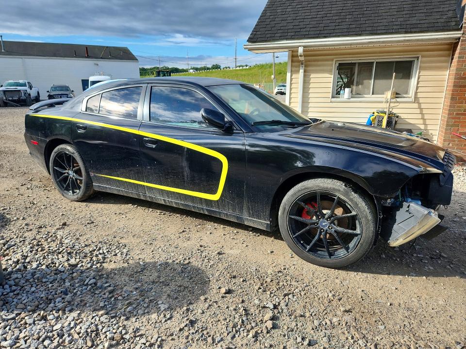 Photo 4 from auction – 2014 DODGE CHARGER with VIN 2C3CDXHG3EH141180