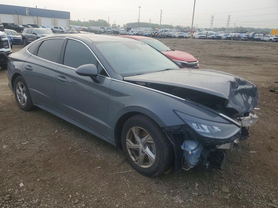 Photo 4 from auction – 2021 HYUNDAI SONATA with VIN 5NPEG4JA5MH070389