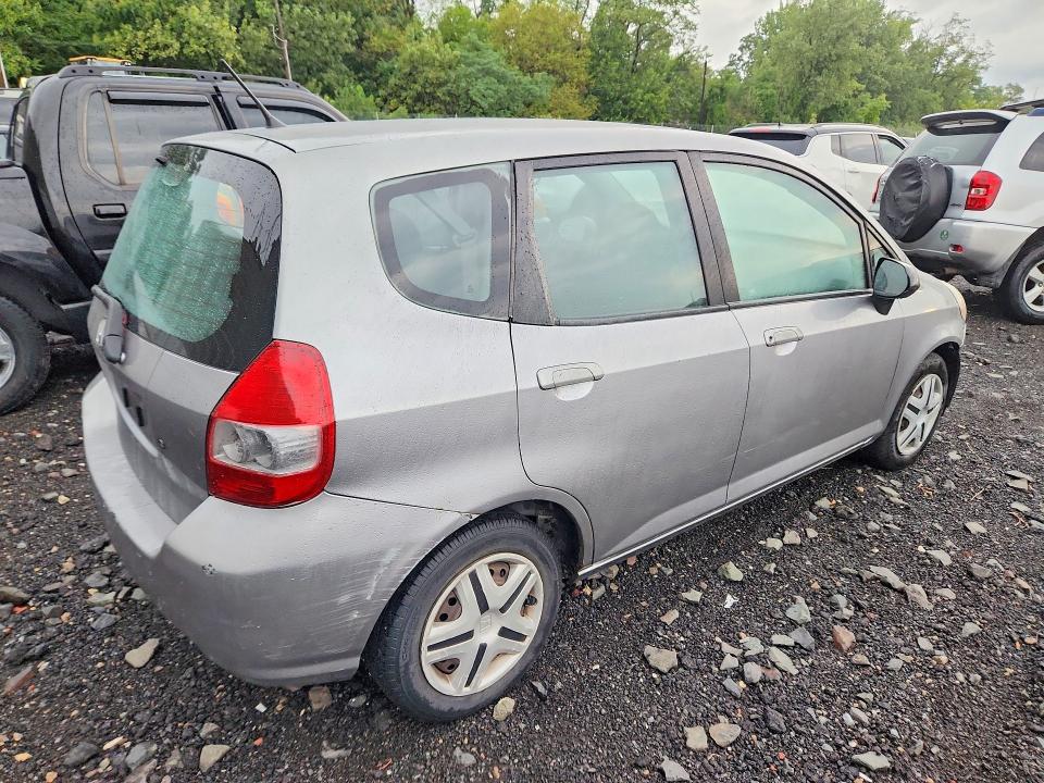 Photo 3 from auction – 2008 HONDA FIT with VIN JHMGD38448S027065