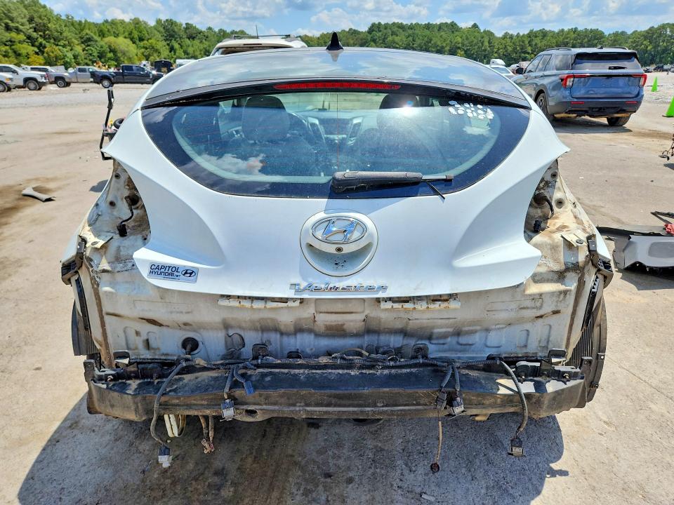 Photo 6 from auction – 2013 HYUNDAI VELOSTER with VIN KMHTC6AD5DU149202