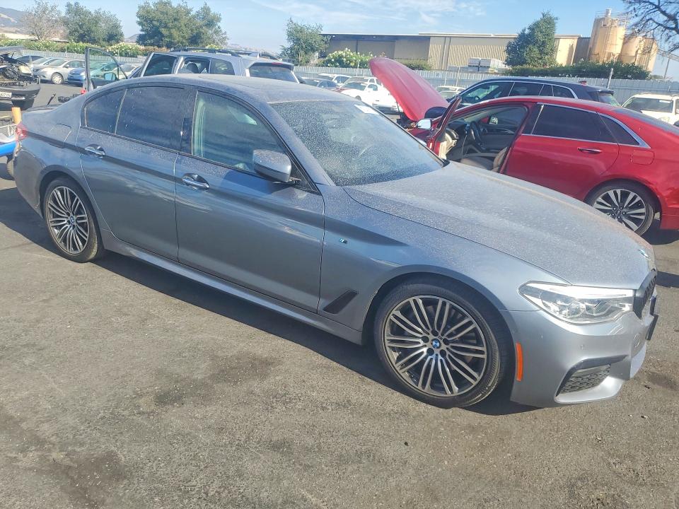 Photo 4 from auction – 2018 BMW 540 with VIN WBAJE5C55JWA95275