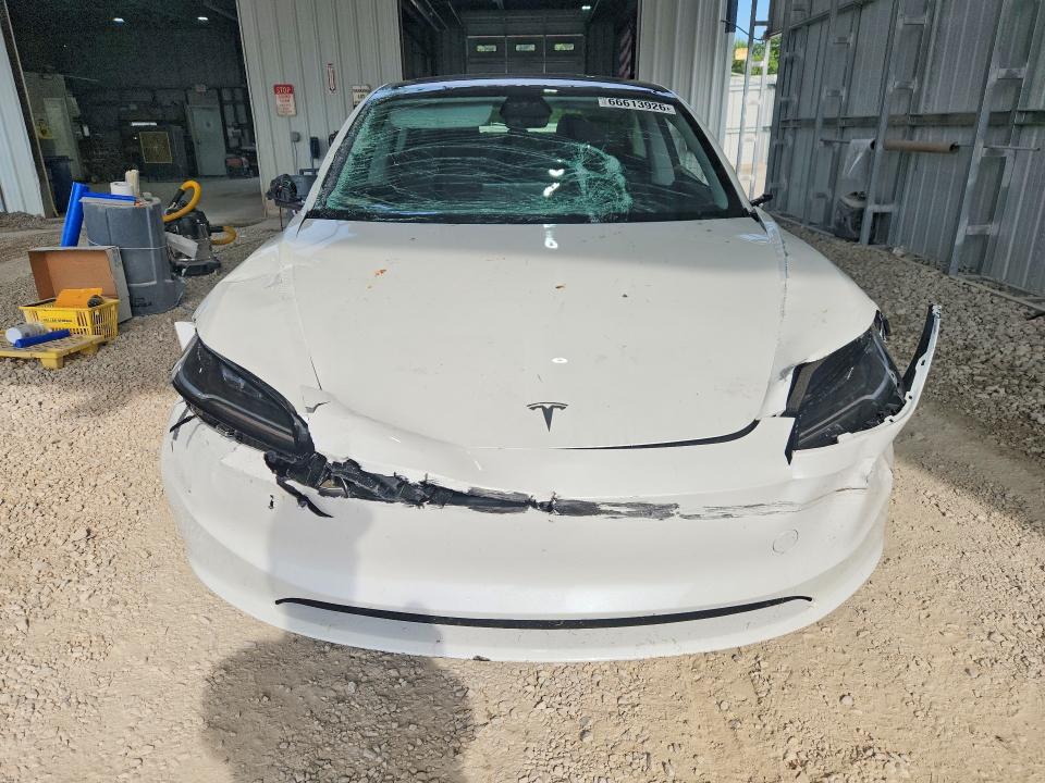صورة رقم 5 من المزاد - 2025 TESLA MODEL 3 مع VIN 5YJ3E1EA6SF980196