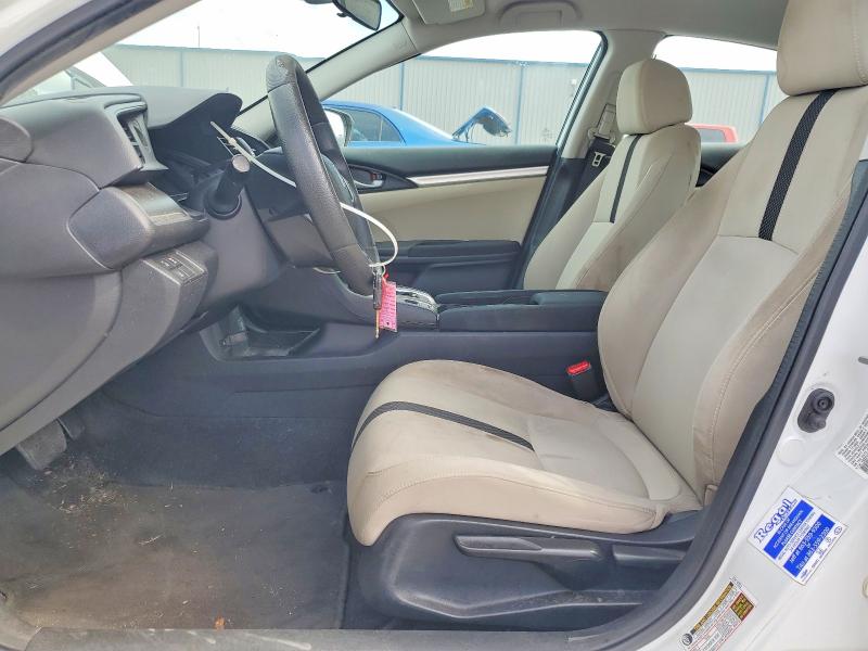 Photo 7 from auction – 2019 HONDA CIVIC with VIN 19XFC2F68KE028681