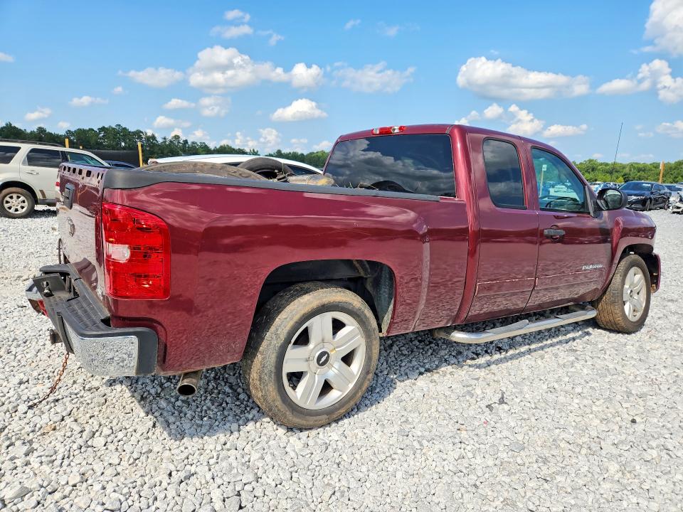 Photo 3 from auction – 2008 CHEVROLET SILVERADO with VIN 1GCEC19J08Z255852