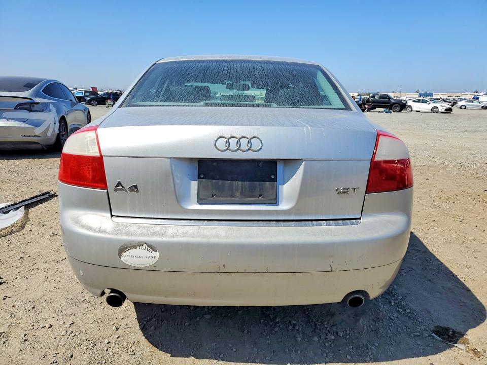 Foto 6 de la subasta – 2005 AUDI A4 con VIN WAUJC68E25A015676