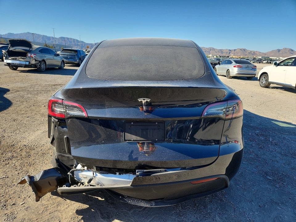 Photo 6 from auction – 2024 TESLA MODEL Y with VIN 7SAYGDEDXRF206803