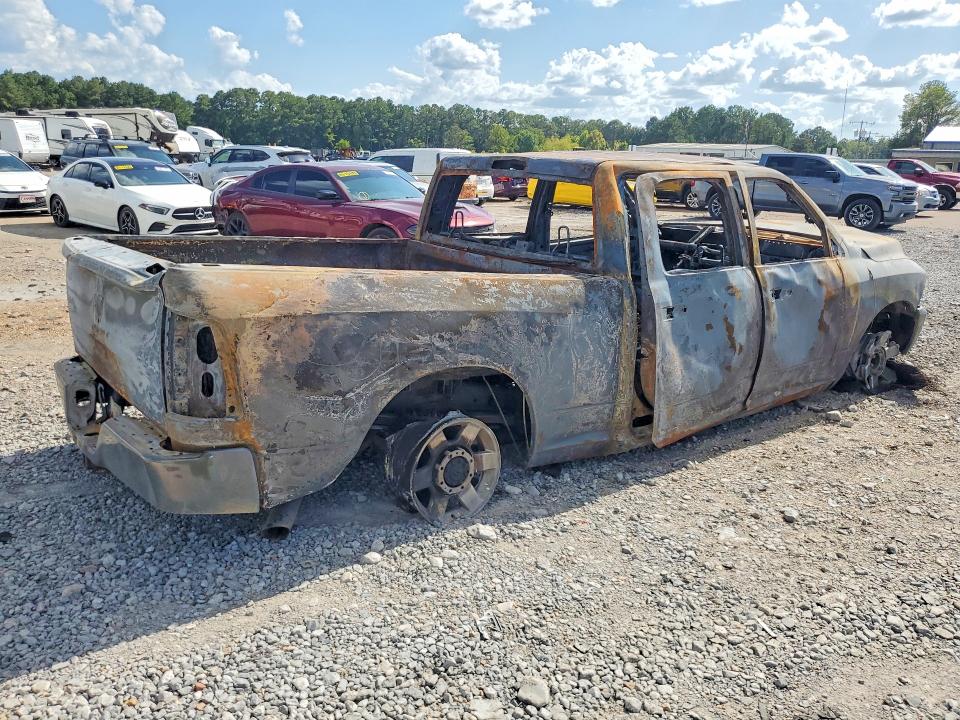 Фото 3 с аукциона – 2012 DODGE RAM 2500 с VIN 3C6UD5DL5CG331056
