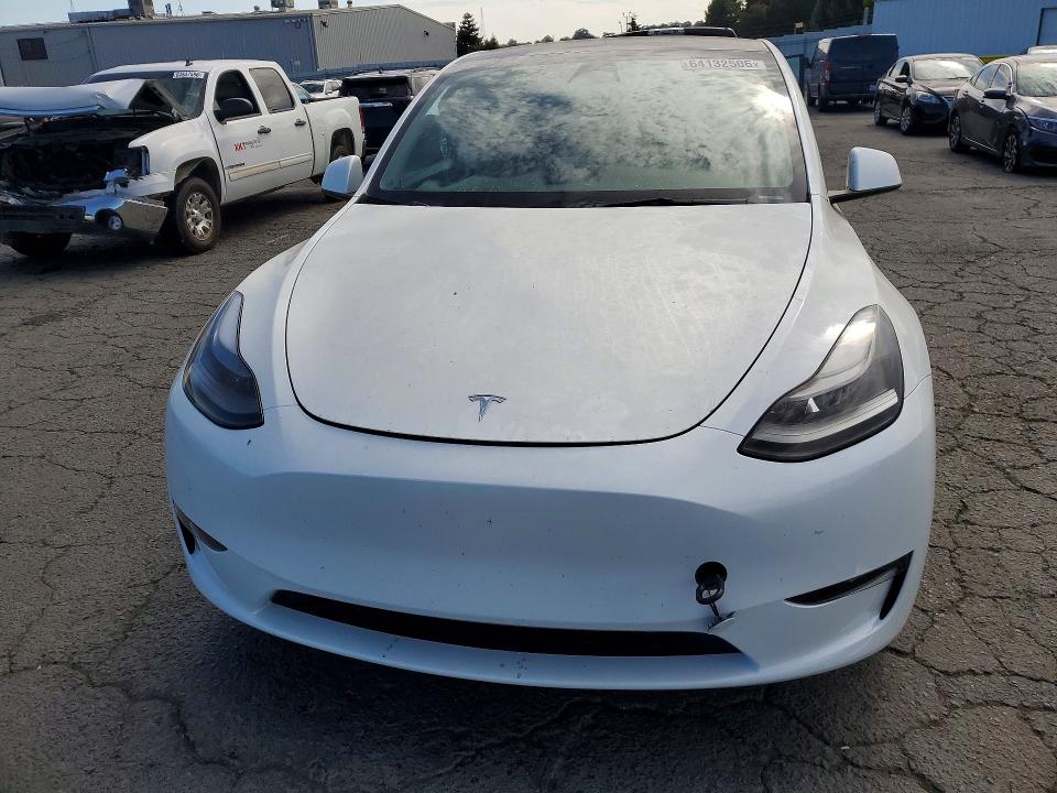 Photo 5 from auction – 2023 TESLA MODEL Y with VIN 7SAYGDEE5PF738370
