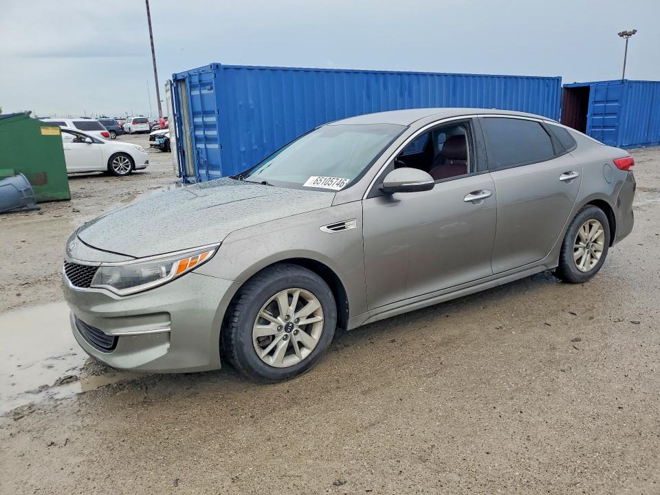 KIA OPTIMA 2016 with VIN 5XXGT4L35GG022197 - Photo from auction