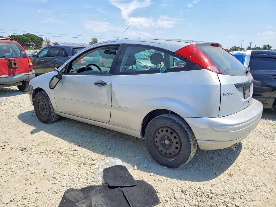 Photo 2 from auction – 2007 FORD FOCUS with VIN 1FAFP31N47W242966