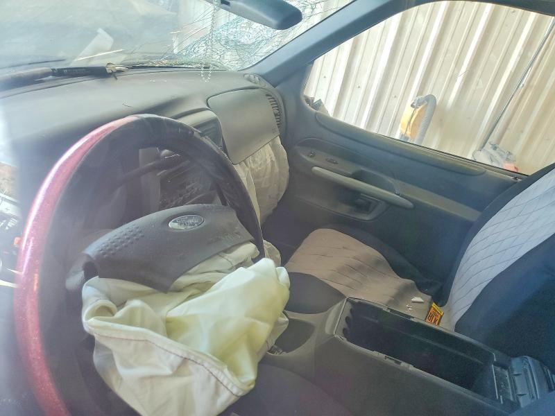 Foto 8 de la subasta – 2001 FORD EXPLORER con VIN 1FMYU60E81UC70525