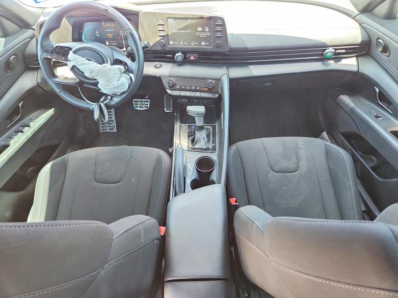 Снимка 8 от търг – 2025 HYUNDAI ELANTRA с VIN KMHLM4DG7SU047565