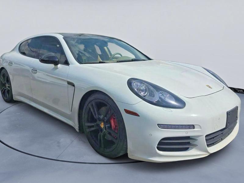 Photo 2 from auction – 2015 PORSCHE PANAMERA with VIN WP0AA2A72FL000498