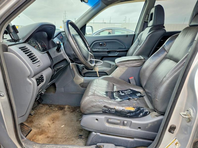 Photo 7 from auction – 2005 HONDA PILOT with VIN 5FNYF18625B041657