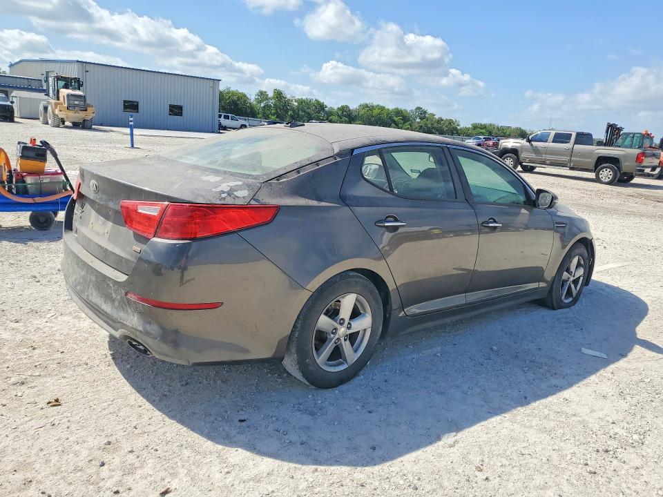Фото 3 с аукциона – 2015 KIA OPTIMA с VIN 5XXGM4A77FG406385