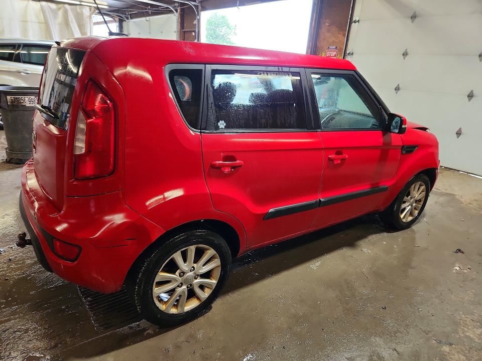 Photo 3 from auction – 2013 KIA SOUL with VIN KNDJT2A68D7510880