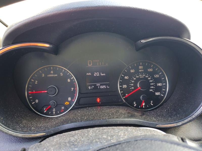 Photo 9 from auction – 2017 KIA FORTE with VIN 3KPFK4A77HE107637