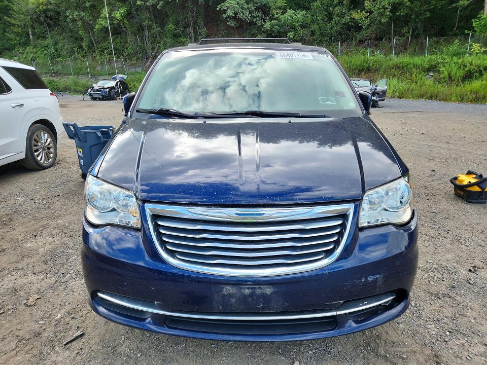 Снимка 5 от търг – 2014 CHRYSLER TOWN & COUNTRY с VIN 2C4RC1BG0ER207208