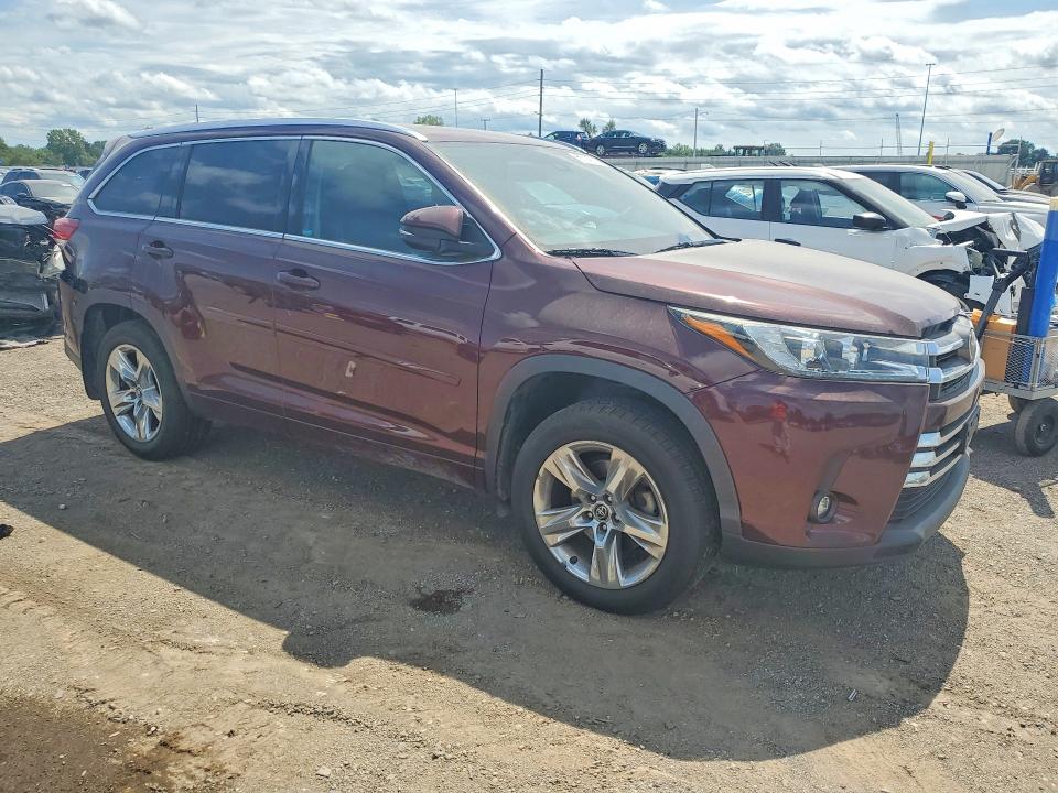 Photo 4 from auction – 2019 TOYOTA HIGHLANDER with VIN 5TDDZRFH3KS708820