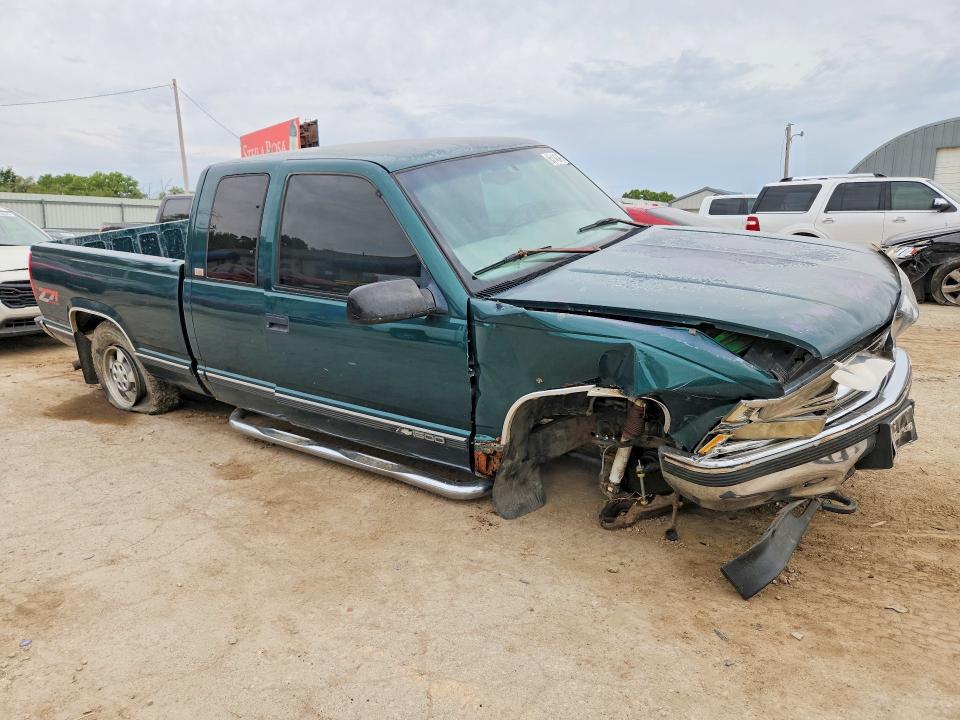 Photo 4 from auction – 1997 CHEVROLET GMT-400 with VIN 2GCEK19R0V1189168