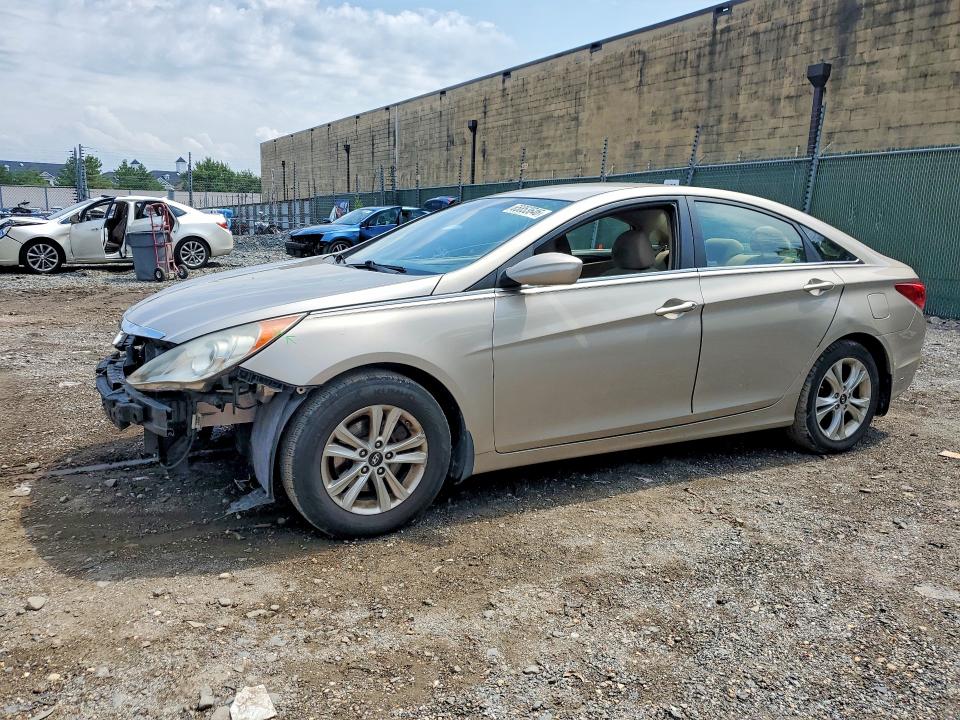 HYUNDAI SONATA 2011 z numerem VIN 5NPEB4AC4BH188401 - Zdjęcie z aukcji