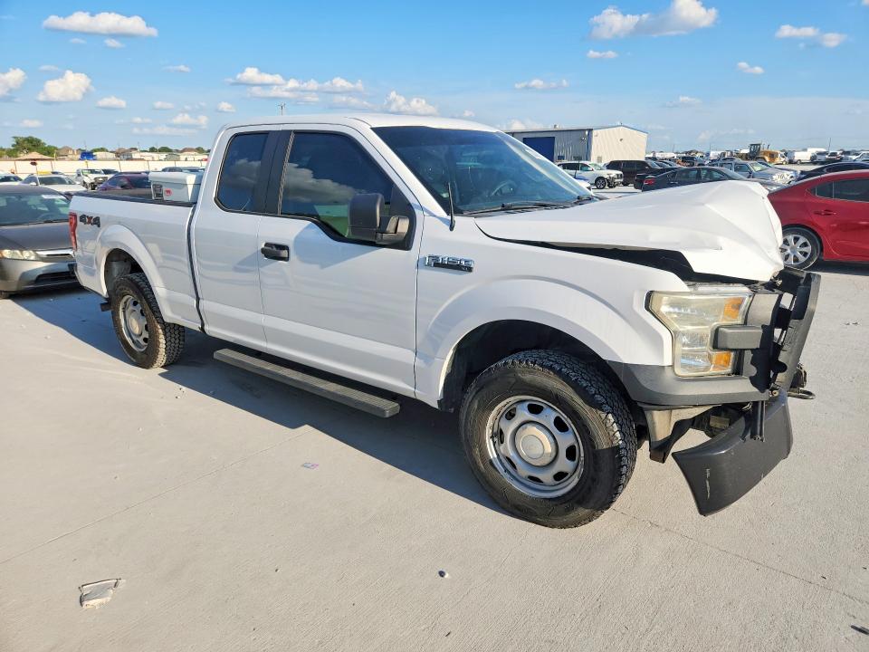 Photo 4 from auction – 2016 FORD F150 with VIN 1FTFX1EF9GKF56363