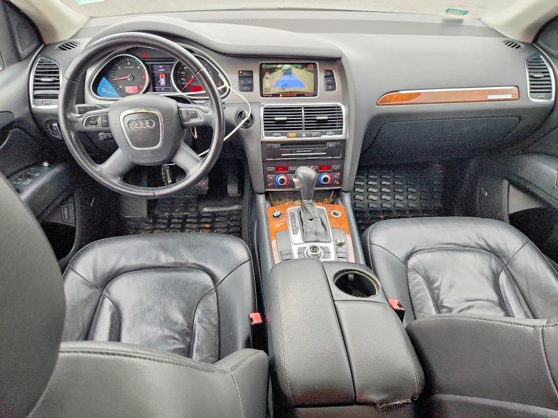 Photo 8 from auction – 2011 AUDI Q7 with VIN WA1LMAFE1BD002551